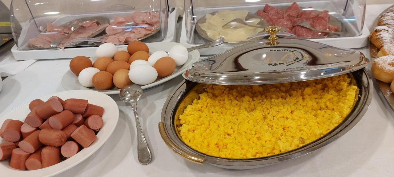 Hotel Garden B&B マロッタ エクステリア 写真